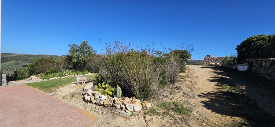 5 Bedroom Property for Sale in Stilbaai Oos Western Cape